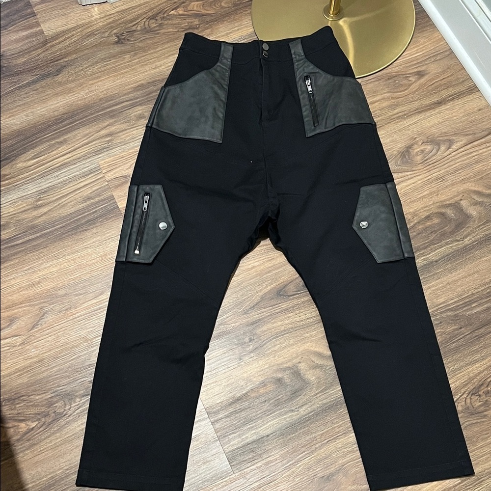 Men's Black and Gray Cargo Pants